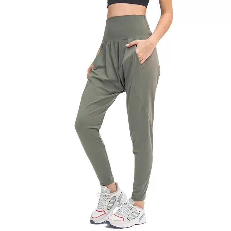 Harem Vanilla Ice Jogger